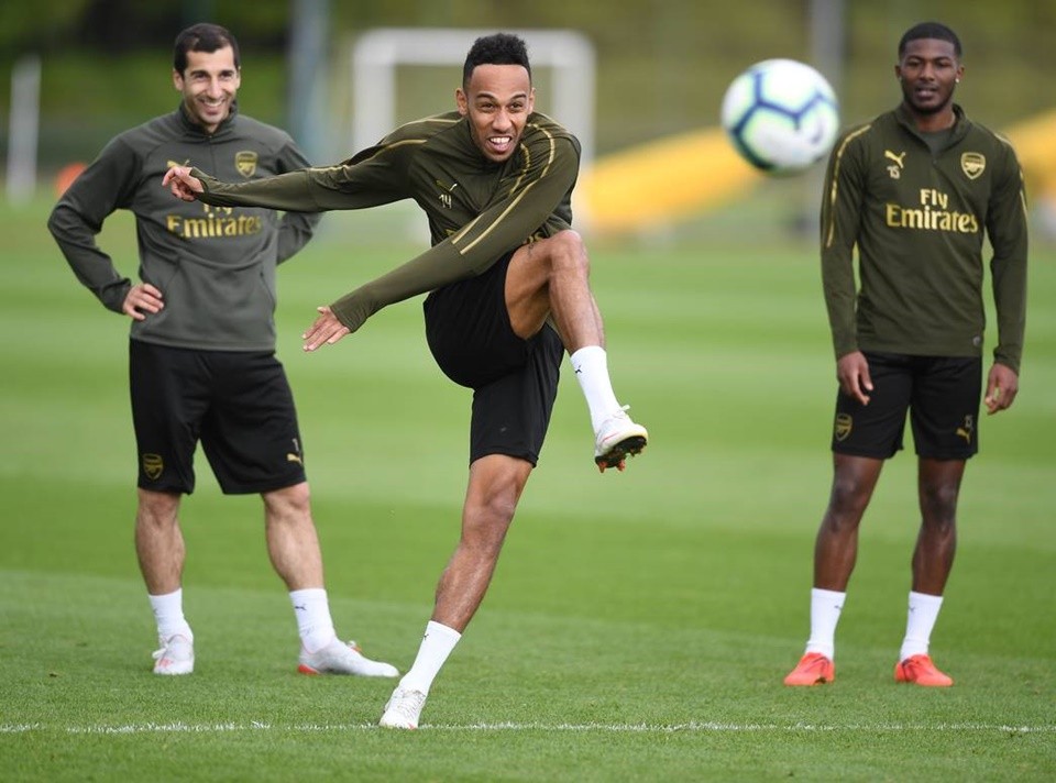 Arsenal tập - Bóng Đá