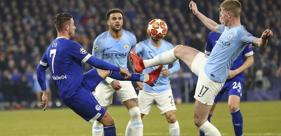 Schalke và cuộc khủng hoảng trước thềm derby vùng Ruhr  - Bóng Đá