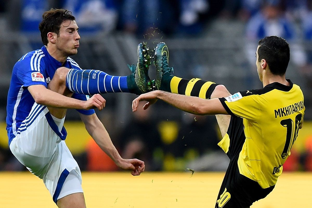 Schalke và cuộc khủng hoảng trước thềm derby vùng Ruhr  - Bóng Đá