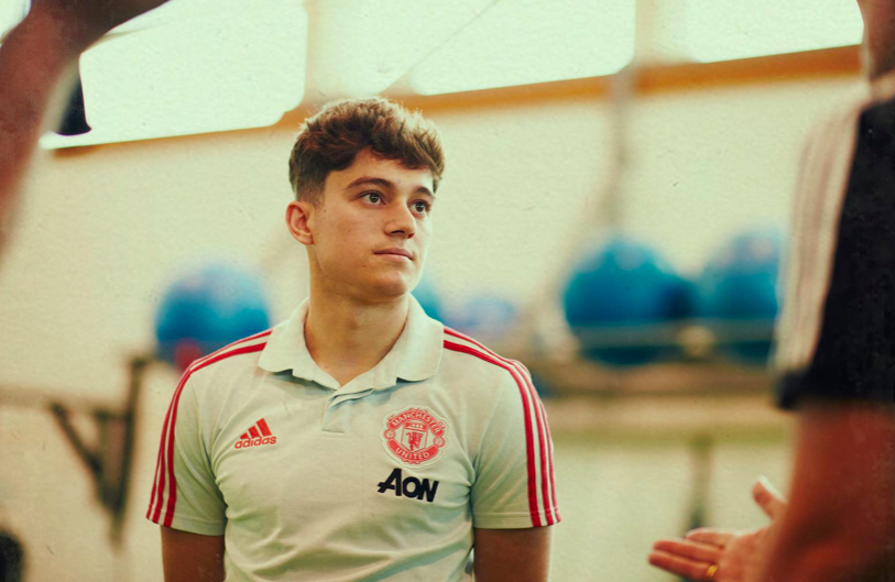 Chùm ảnh: Daniel James ra mắt Man United - Bóng Đá