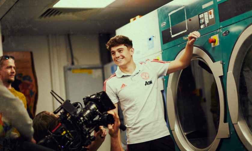 Chùm ảnh: Daniel James ra mắt Man United - Bóng Đá