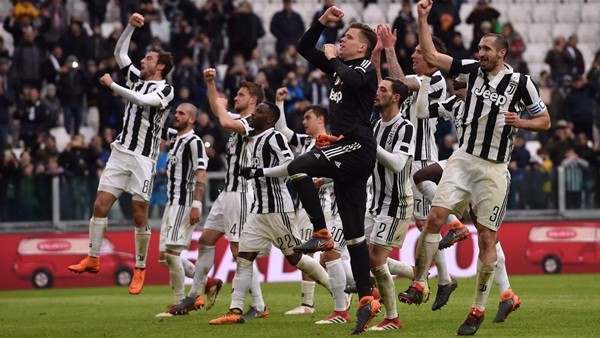 Khi phù thủy Carletto cũng không thể cứu nổi Serie A - Bóng Đá