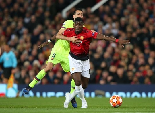 Pogba từ chối trả lời câu hỏi đến Real - Bóng Đá