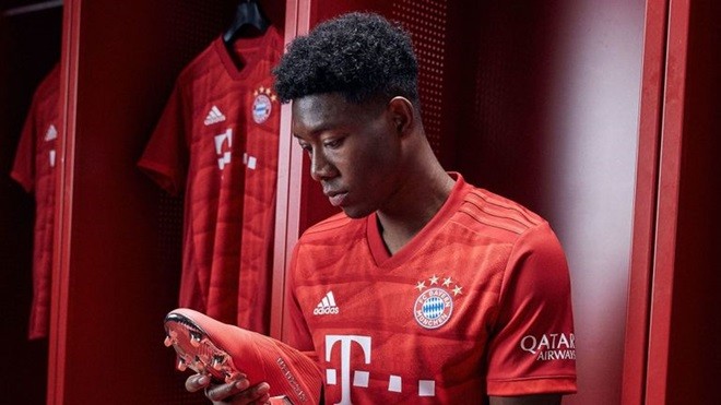 Những mẫu áo đấu ấn tượng nhất của các ông lớn châu Âu năm sau - Bóng Đá