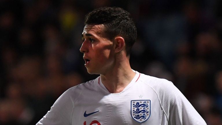 Đội hình hơn 200 triệu euro của U21 Anh: Mục tiêu Man Utd; Nhạc trưởng tương lai - Bóng Đá