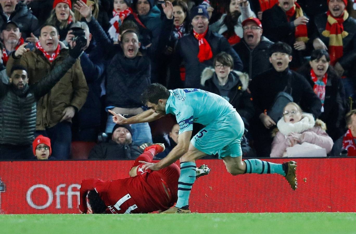 Klopp: Salah không ăn vạ - Bóng Đá
