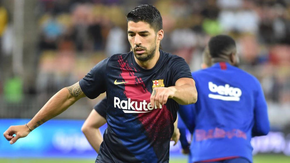 Luis Suarez set for four months on the sidelines - Bóng Đá
