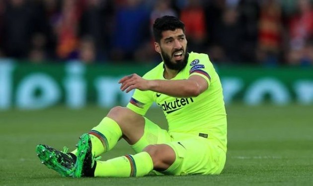 Suarez chấn thương, phẫu thuật - Bóng Đá