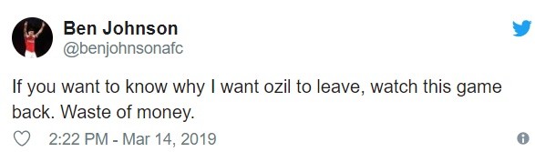 Fan Arsenal đòi sút Ozil - Bóng Đá