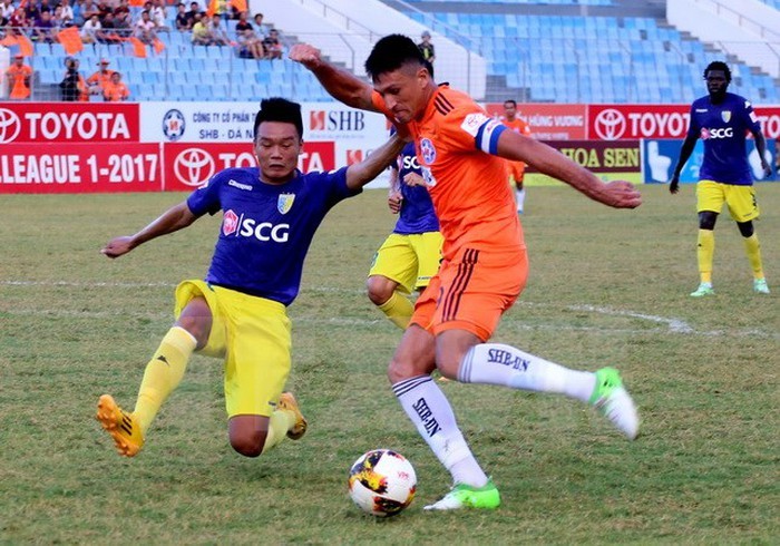 Trước vòng 10 V-League 2019: Hà Nội gặp 