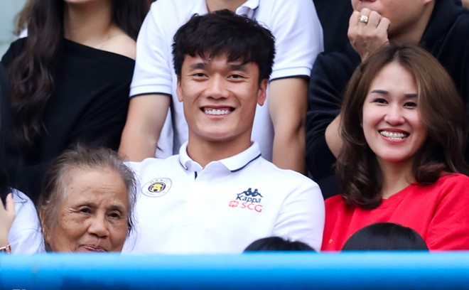 Đây, lý do thật sự dẫn đến chấn thương của Bùi Tiến Dũng - Bóng Đá