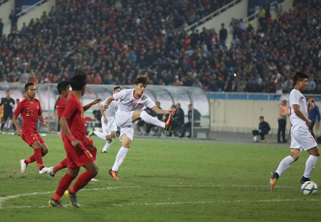 'Chúng ta chưa bao giờ bằng Thái Lan' - Bóng Đá