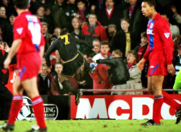 9 former Premier League footballers who have served time in prison - Bóng Đá