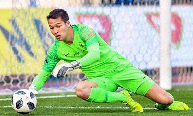 Thủ môn Việt kiều Filip Nguyễn: 