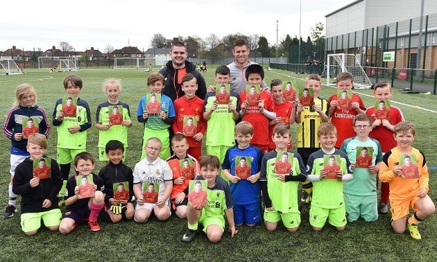 Đây, hai nhân vật định nghĩa lại cách chơi hậu vệ cánh - Bóng Đá