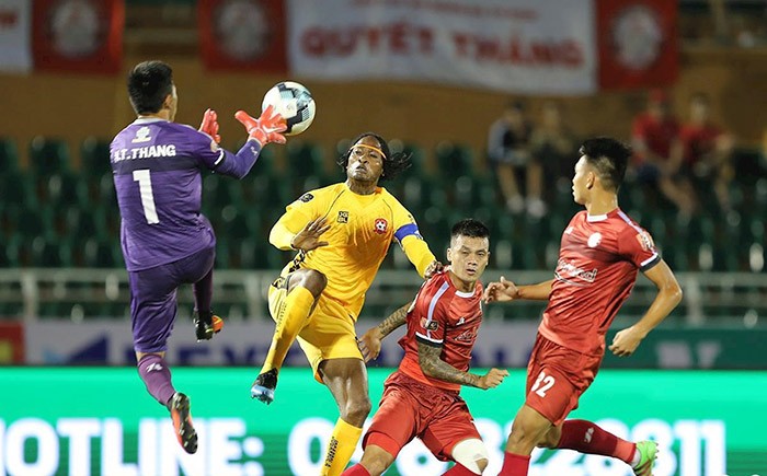 Giải mã hiện tượng TP.HCM: Thầy Chung mát tay,  ngòi nổ xuất sắc - Bóng Đá