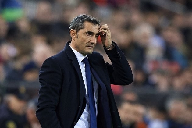 Barca khủng hoảng nhân sự - Bóng Đá