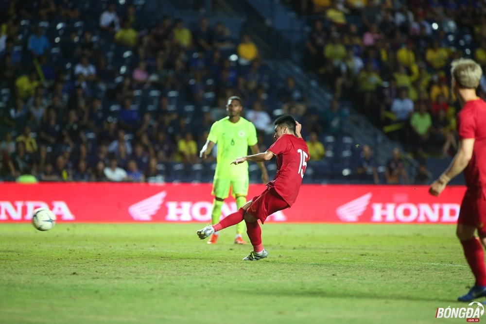 Thi đấu ấn tượng tại King’s Cup: ĐT Việt Nam đã thật sự vụt lớn thành “Phù Đổng”? - Bóng Đá