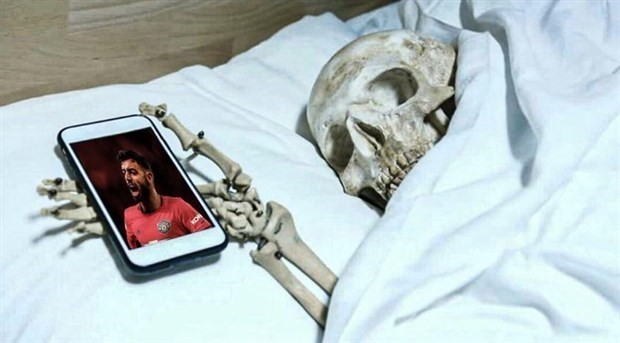 Không thể tới Man Utd, Fernandes đập phá lung tung tại Sporting? - Bóng Đá