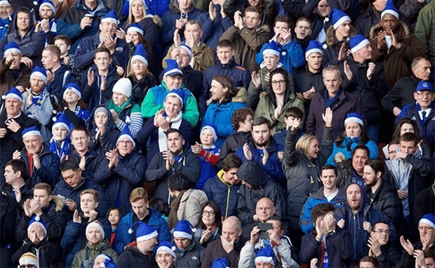 Khảo sát: Nước Anh đang ủng hộ Liverpool hay Man City? - Bóng Đá