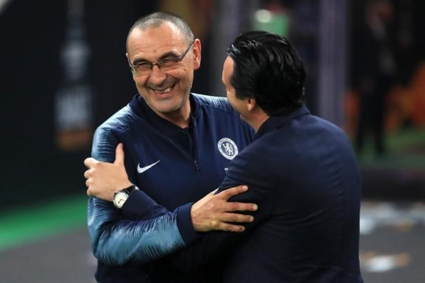 Fan Chelsea bất ngờ chỉ trích lãnh đạo vì Sarri - Bóng Đá