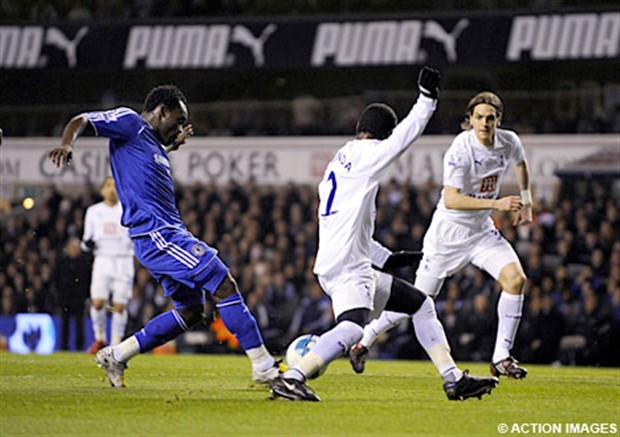 Góc con số: Quá giống Emery,  là lý do Man Utd chưa dám ‘chốt duyên’ với Solskjaer  - Bóng Đá