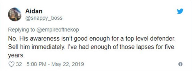 CĐV Liverpool chia rè vì tương lai của một người - Bóng Đá