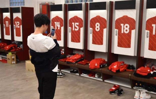 Minamino ngượng ngùng trong 