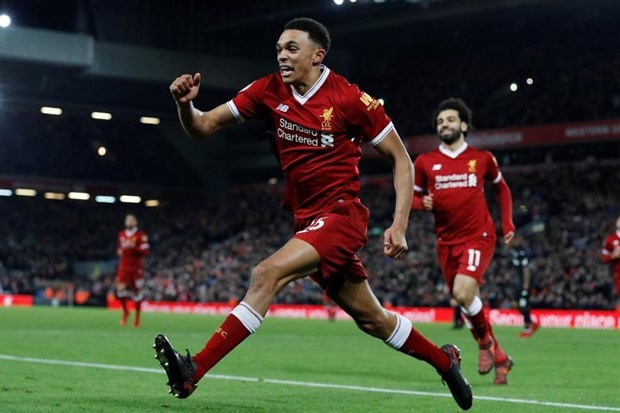 Hành quân tới Đức, Liverpool bỏ lại 'bom tấn' - Bóng Đá