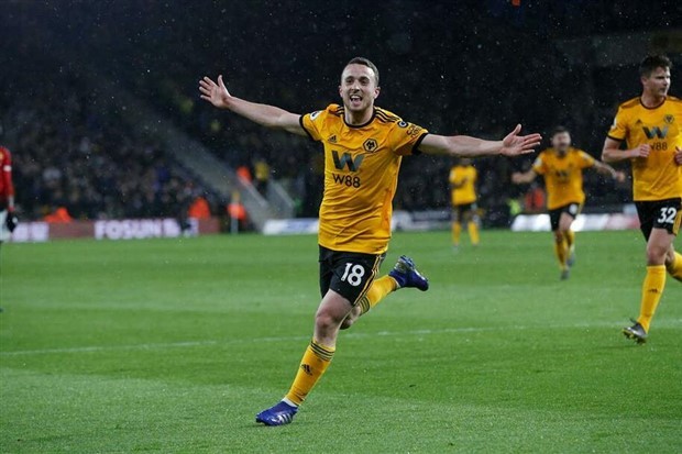 Góc Man Utd: 18 năm cho 