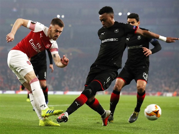 Gần nửa thế kỷ, nước Anh mới bùng cháy như thế - Bóng Đá