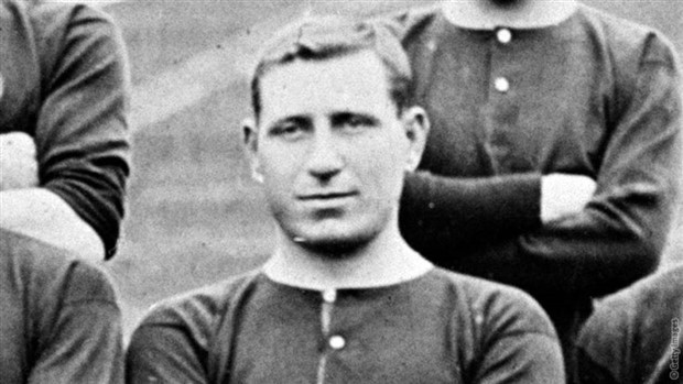 Salah chạm mốc 100, điều chưa từng có trong lịch sử - Bóng Đá