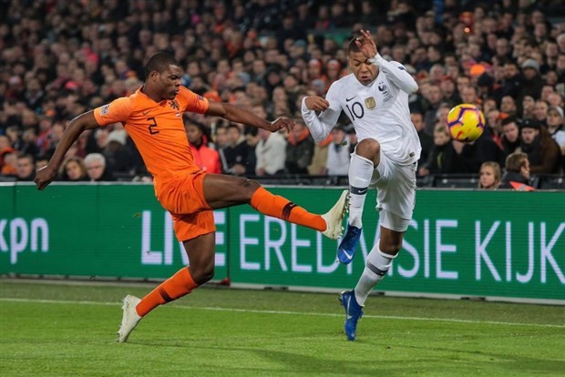 Đội hình kết hợp BĐN - Hà Lan: Chia nửa giang sơn - Bóng Đá