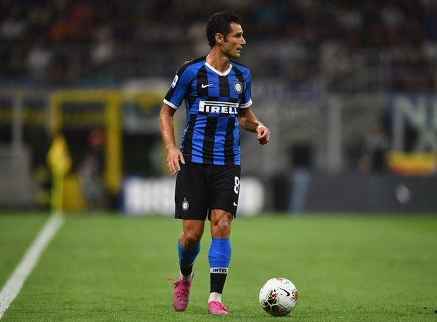 Có Ronaldo, có Ibra, đội hình Derby Milano khủng thế nào? - Bóng Đá