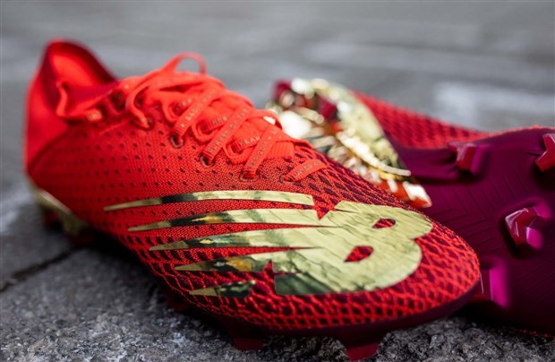 Liverpool và khoảng cách khủng khiếp nhất lịch sử - Bóng Đá