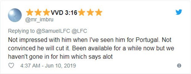 CĐV Liverpool tranh cãi dữ dội vì đồng đội của Ronaldo - Bóng Đá