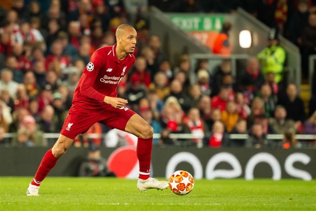 Với 300 triệu euro, 10 năm trước Real mua được những ai - Bóng Đá