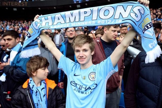 SỐC: CĐV Man Utd bị bắt vì phân biệt chủng tộc nhiều nhất nước Anh - Bóng Đá