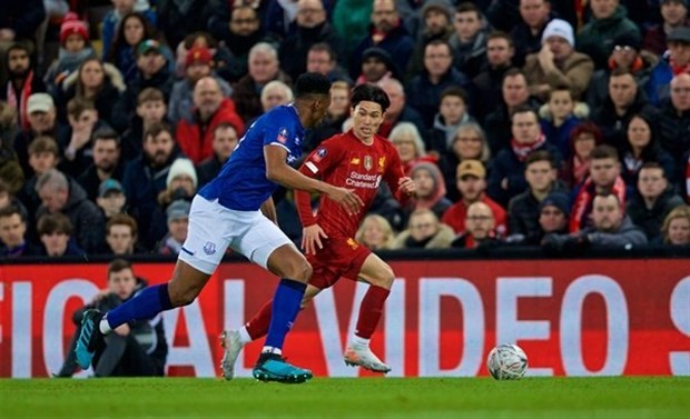 CĐV Liverpool nói gì về màn ra mắt của Minamino? - Bóng Đá