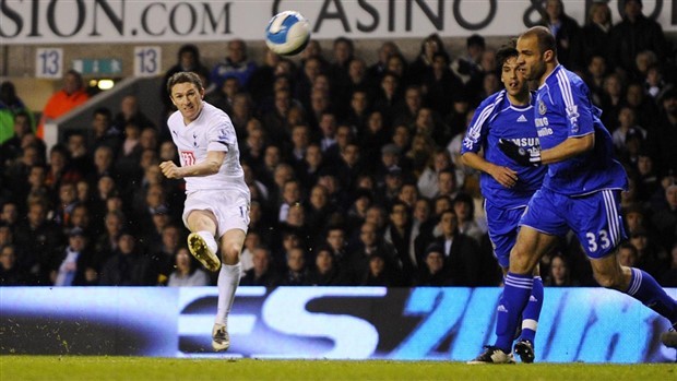 Góc con số: Quá giống Emery,  là lý do Man Utd chưa dám ‘chốt duyên’ với Solskjaer  - Bóng Đá