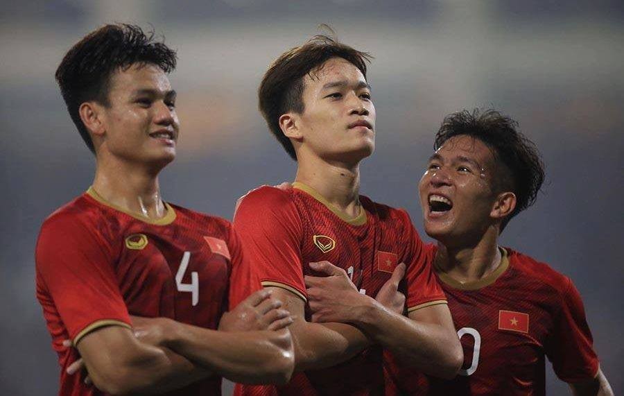 Gửi Kiatisak: Thái Lan của năm đó chính là Thái Lan tuyệt vời nhất... - Bóng Đá