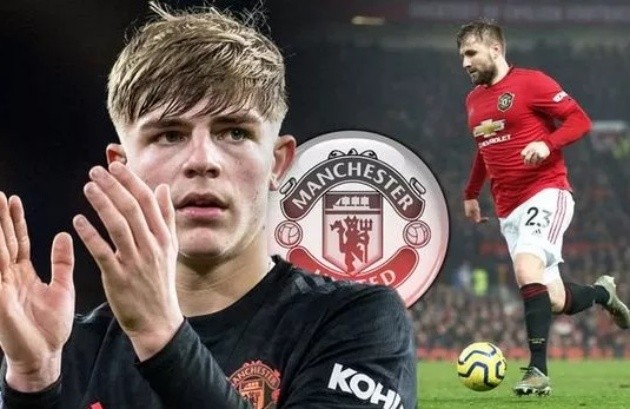 Hạ Wolves, Man Utd phát hiện ra 