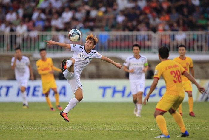 HLV HAGL nói gì về chiến thắng của đội nhà - Bóng Đá