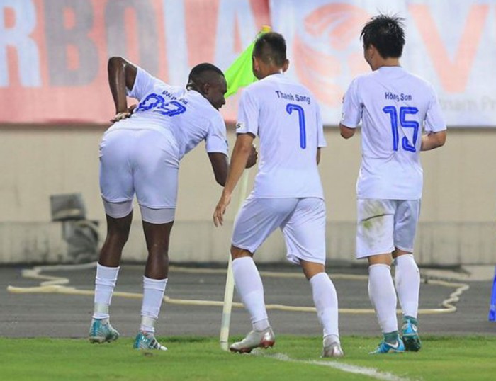 Dư âm vòng 1 Hạng Nhất 2019: Long An chiếm ngôi đầu, Phố Hiến khởi đầu suôn sẻ - Bóng Đá