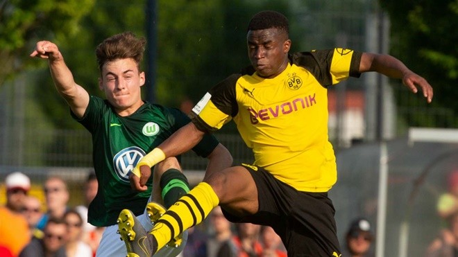 Youssoufa Moukoko - the world's next superstar striker or just another Freddy Adu? - Bóng Đá