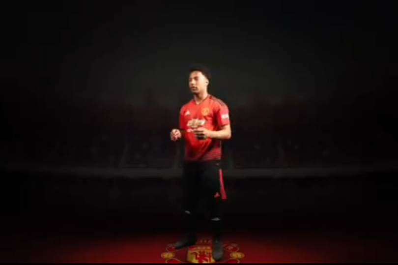 CHÍNH THỨC: Man Utd có tân binh từ Ajax - Bóng Đá
