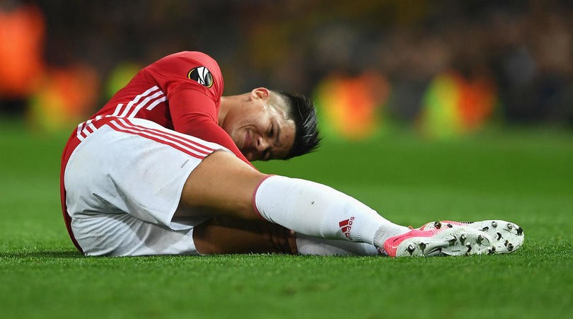 Đủ rồi, đã đến lúc Man United tạm biệt 'của nợ' 16 triệu bảng Marcos Rojo - Bóng Đá