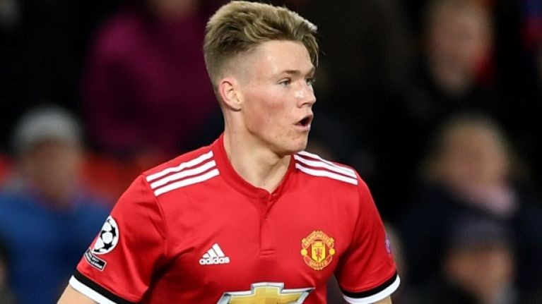 Man Utd đã tìm ra một 'Roy Keane 2.0' sau trận thua Barcelona - Bóng Đá