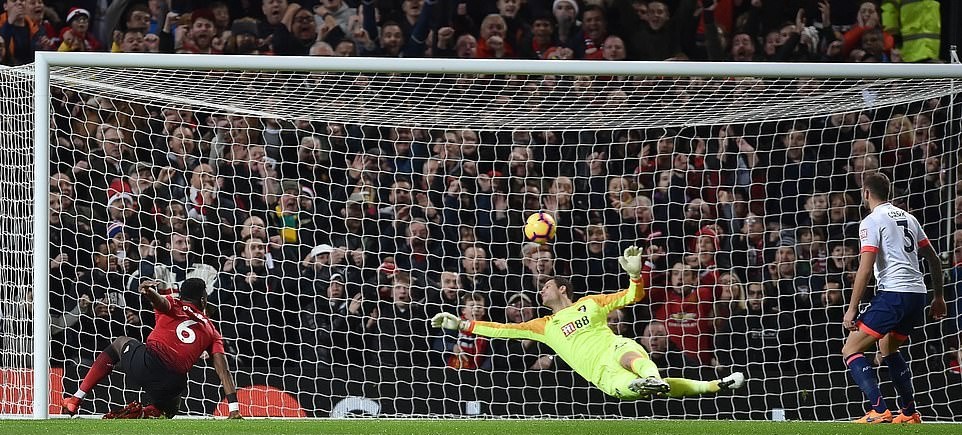 Ghi bàn, kiến tạo và làm mọi thứ, Pogba còn khiến Ed Woodward cười mãn nguyện - Bóng Đá