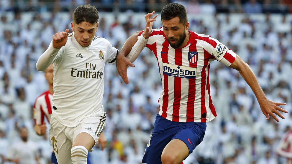 The derby was decided once Zidane freed Valverde - Bóng Đá